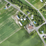 Photo aérienne prise à l'aide du drone à Saint-Philippe. Les champs à gauche de l'image présentent plusieurs problèmes. 