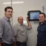 David, Daniel et Sylvain Pelletier ne se préoccupent pas du contrôleur Edge depuis qu’il a été programmé pour eux.