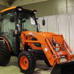 Kioti installe des cabines sur ses tracteurs de la série CK10