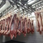 Trois usines de transformation ferment aux États-Unis