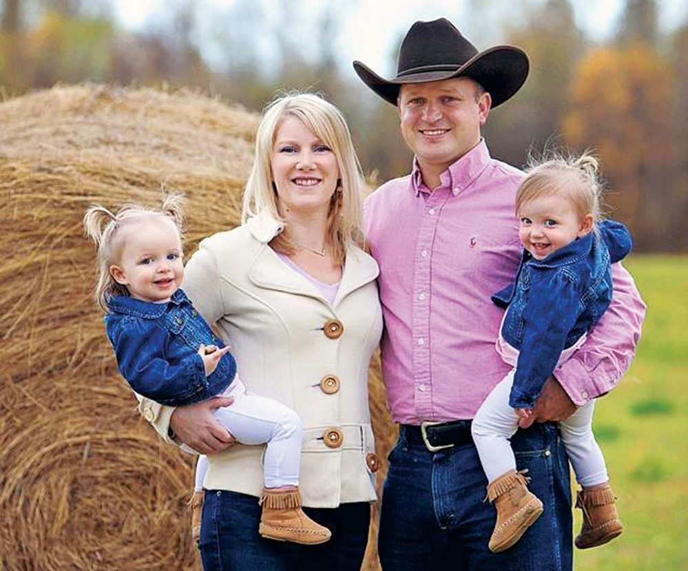 Travis Olson et sa famille. PHOTO: CANAIDAN CATTLEMEN