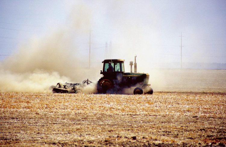 Fusions des manufacturiers de tracteurs dans le temps