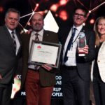 Laurent Lessard, ministre (MAPAQ), Stéphane Vachon et Martin Plante de Citadelle, et Sophie Perreault de FAC. 