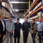 L’équipe de Lemken Canada dans le nouvel entrepôt avec Ralf Bornemann, directeur des exportations à la compagnie mère en Allemagne (à gauche) et le directeur général Laurent Letzter (à droite).