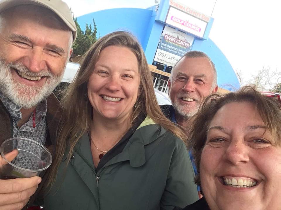 Le Grassfed Exchange était une occasion pour les participants de rencontrés des passionnés des pâturages. Sur la photo: Brian Maloney, Meghan Sheriden, Jim Gerrish et Lise Villeneuve.