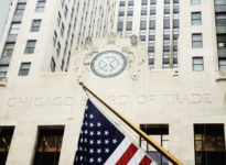 Le soya bondi sur les marchés