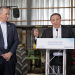Le premier ministre François Legault et le ministre du MAPAQ, André Lamontagne.
Crédit: Émilie Nadeau