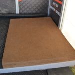 L'entreprise Poly-Mat offre un matelas en fibre de coco pour remplir le fond des logettes profondes.