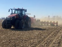 Les semis ont débuté aussi en Ontario