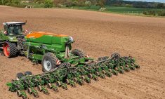 Semoir pneumatique Precea TCC d'Amazone
