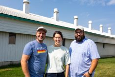Michael Lecours, Maude Péloquin et Renaud Péloquin, 8e génération à la tête de la Ferme de Ste-Victoire. Photo: gracieuseté.