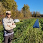 Maxime Bélisle, copropriétaire de L'Or du potager à Sainte-Cécile-de-Lévrard