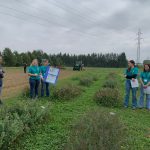 Les étudiantes de l'Institut de technologies agroalimentaies du Québec, campus de Saint-Hyacinthe, ont participé à la Journée à foin en reproduisant sur un an les recherches de l'équipe de M. Séquin.
