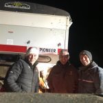 Mario Bergeron en compagnie de Paul et Pierre Caplette.