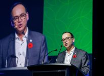 Michel Montpetit lors de son discours tenu au congrès annuel de l'Ordre des agronomes du Québec.