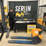 Serge Poulin a fondé l'entreprise SERLIN à Saint-Hyacinthe qui se spécialiste en chariots élévateurs et gerbeurs.